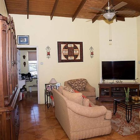 Ferienwohnung Altare - Breezy With A View Grand Anse Exterior foto